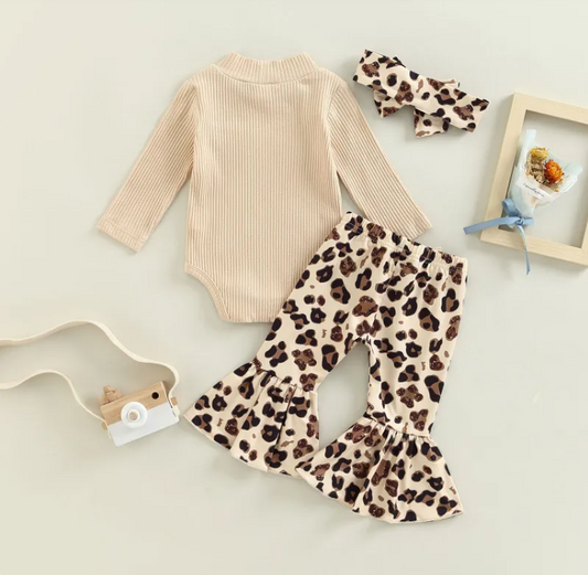 Trendy 3-Piece Ribbed Bodysuit & Flares Set